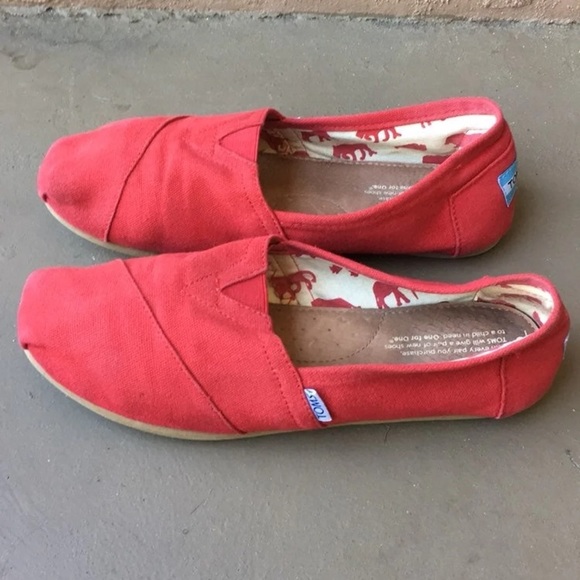 toms size 8.5